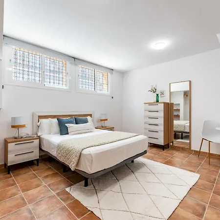 2 Bed Duplex In Boliches - Modern Comfort - Pass The Keys Appartement Fuengirola