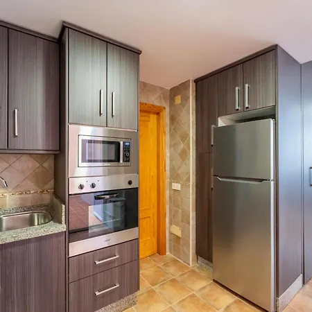 Appartement 2 Bed Duplex In Boliches - Modern Comfort - Pass The Keys