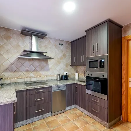 2 Bed Duplex In Boliches - Modern Comfort - Pass The Keys Appartement Fuengirola